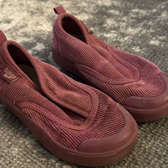 Oshkosh B’Gosh Toddler Girls Corduroy Magenta Hard Sole Slip on Size 6 Medium - Picture 1 of 5